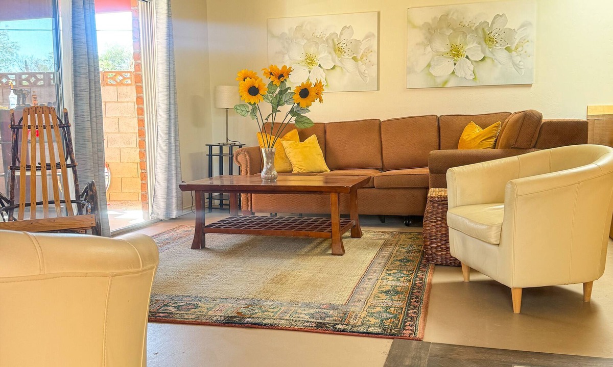 Oro Valley House | 1,200 sq. ft. Private Casita