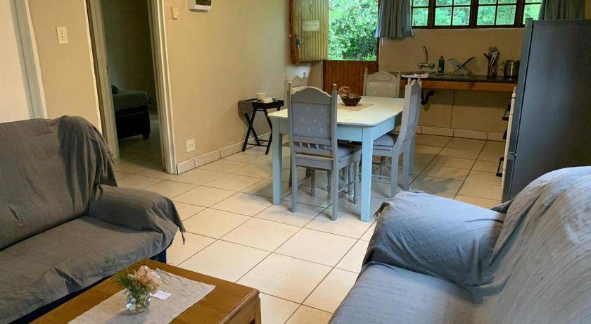 Greytown Apartment | 100 m² Apartment ∙ 2 bedrooms ∙ 5 guests