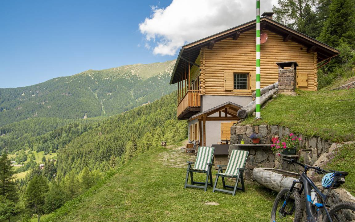 Palu del Fersina Ski Chalet | 100 m² Chalet ∙ 3 bedrooms ∙ 7 guests