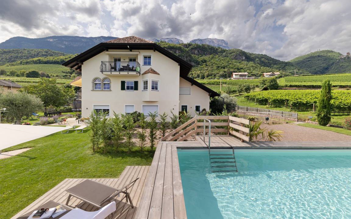 Appiano Sulla Strada del Vino Apartment | 125 m² Apartment ∙ 2 bedrooms ∙ 5 guests
