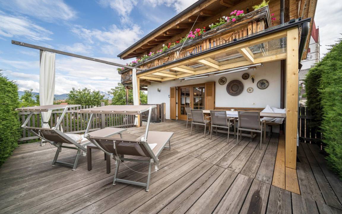 Verano Ski Chalet | 130 m² Chalet ∙ 4 bedrooms ∙ 8 guests
