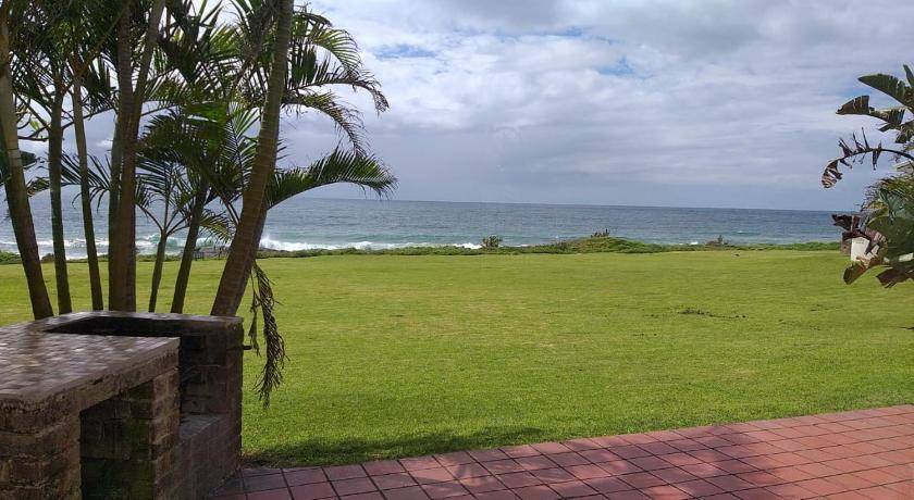 Port Edward Apartment | 160 m² Apartment ∙ 3 bedrooms ∙ 6 guests