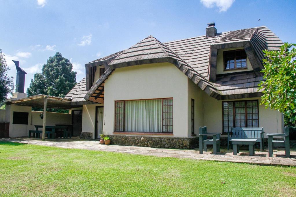 Cathkin Park Ski Chalet | 19 Mount Champagne