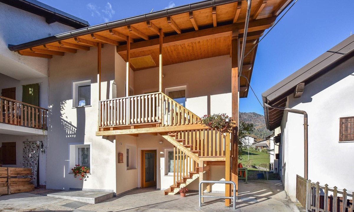 Lamon House | 2 bedroom gorgeous home in Lamon