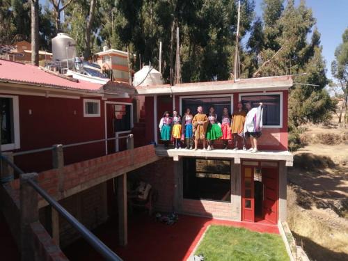 Isla Amantani House | 2 Illariy Wasi Homestay Comunidad Pueblo Isla Amantani