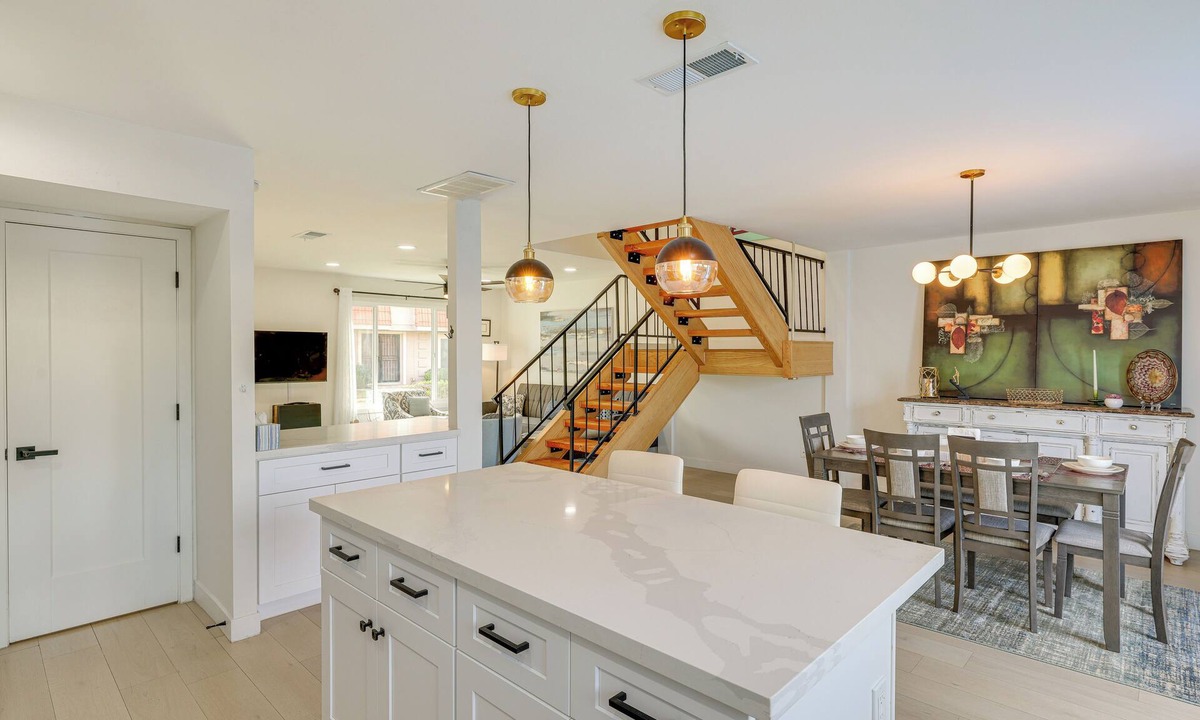 Chateau De Vie Three Apartment | 2 Mi to Old Town! Dog-friendly Condo w/Pool