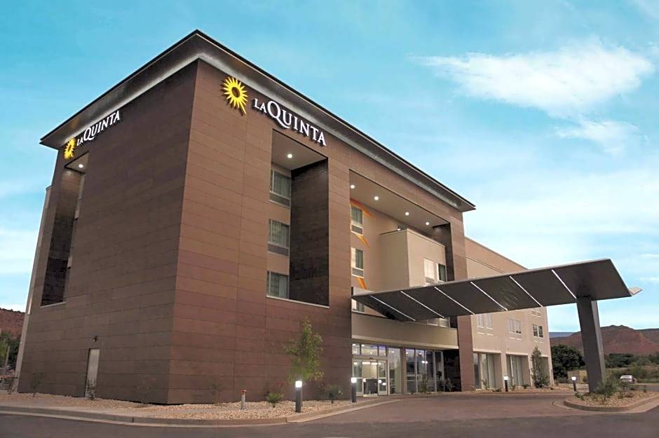 Kanab Hotel | 2-Star Hotel ∙ La Quinta by Wyndham Kanab