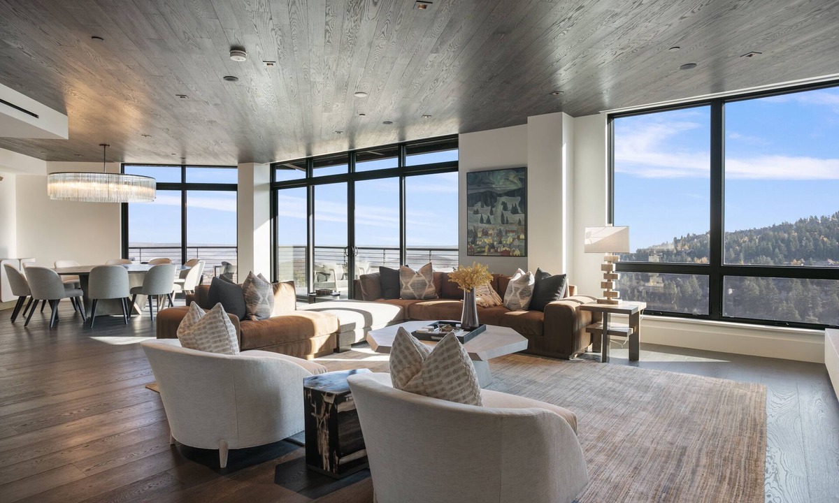 Empire Pass Condo | 201 - Four Bedroom Argent 4 Condo by Deer Valley Resort