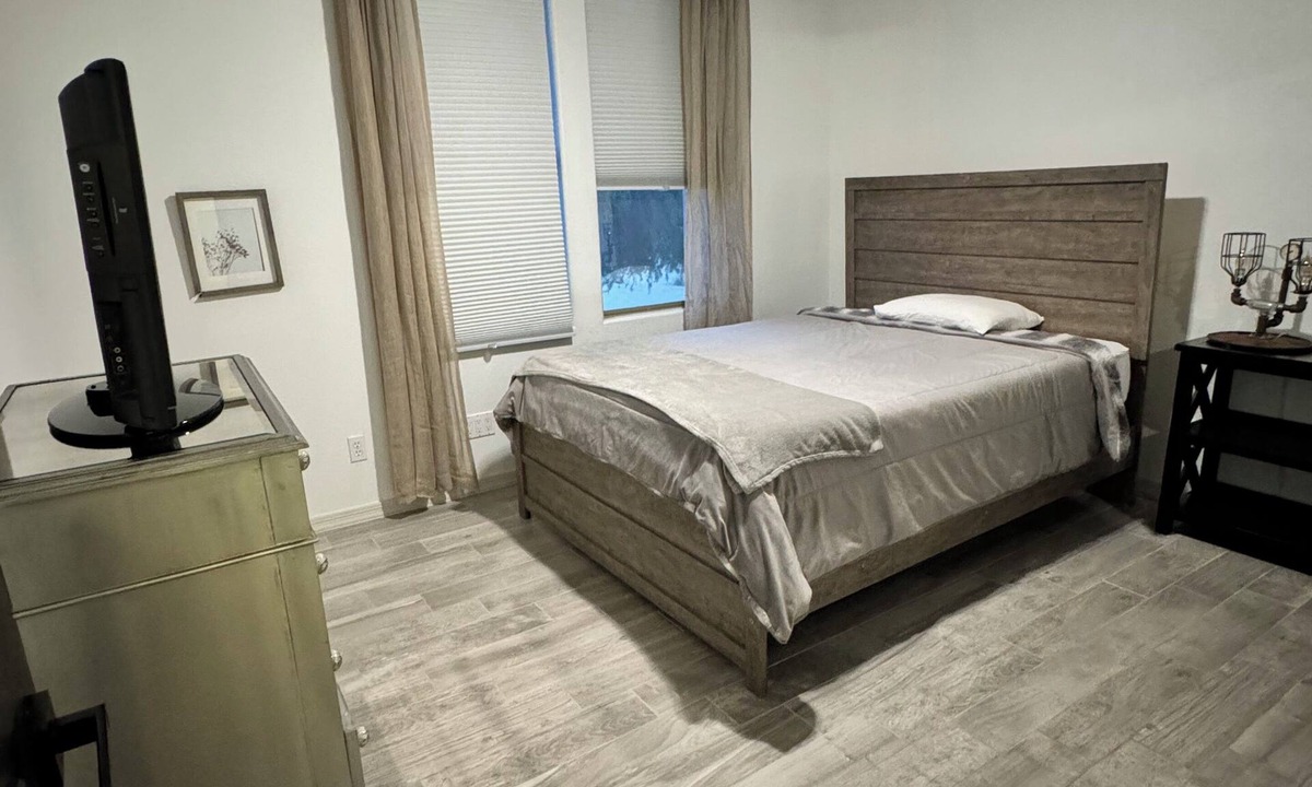 Kierland Condo | 3-bedroom condo in beautiful Scottsdale with AC, WiFi, fitness room