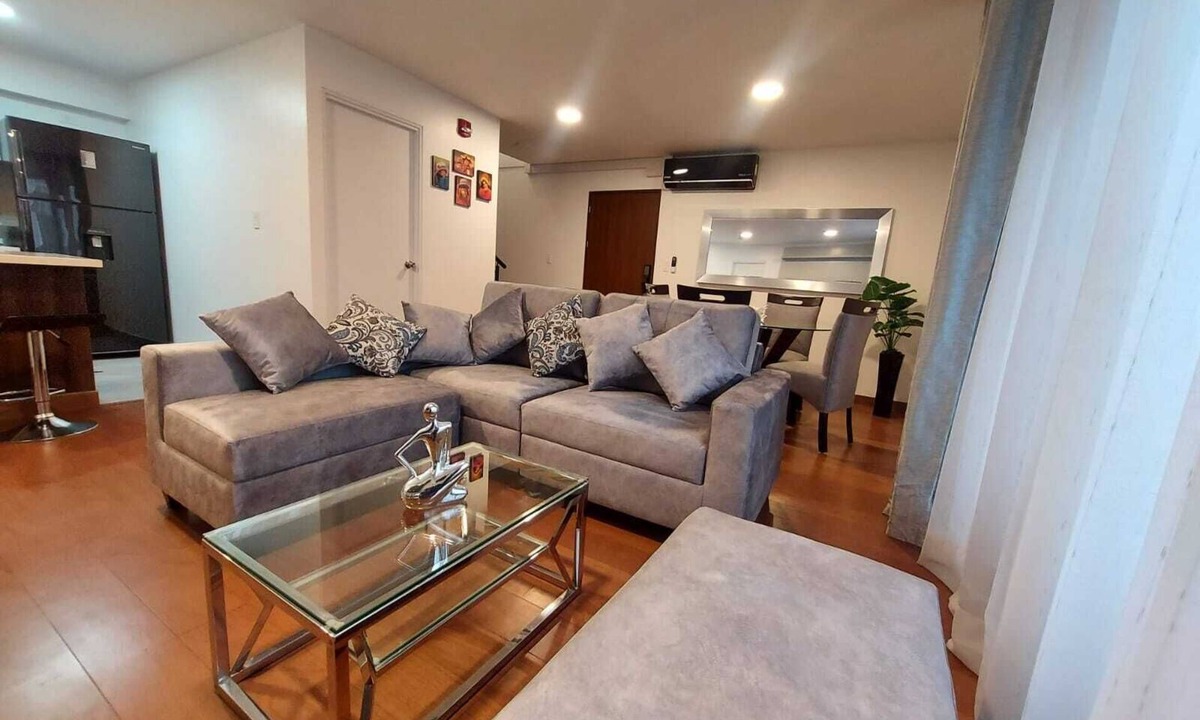 Miraflores Apartment | 3 bedroom duplex with Air conditioner and private terrace
