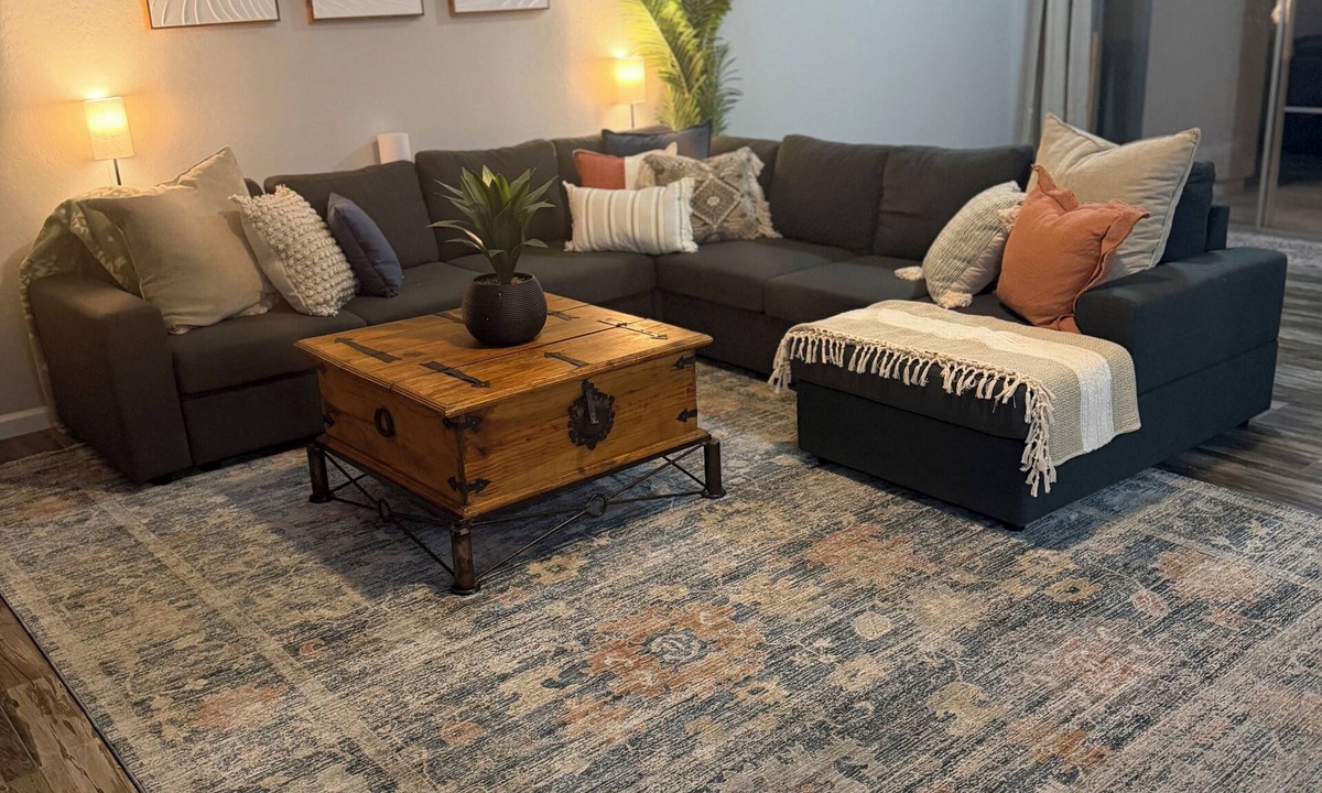 Arrowhead Ranch House | 3-bedroom house in quaint Glendale with cool AC breeze