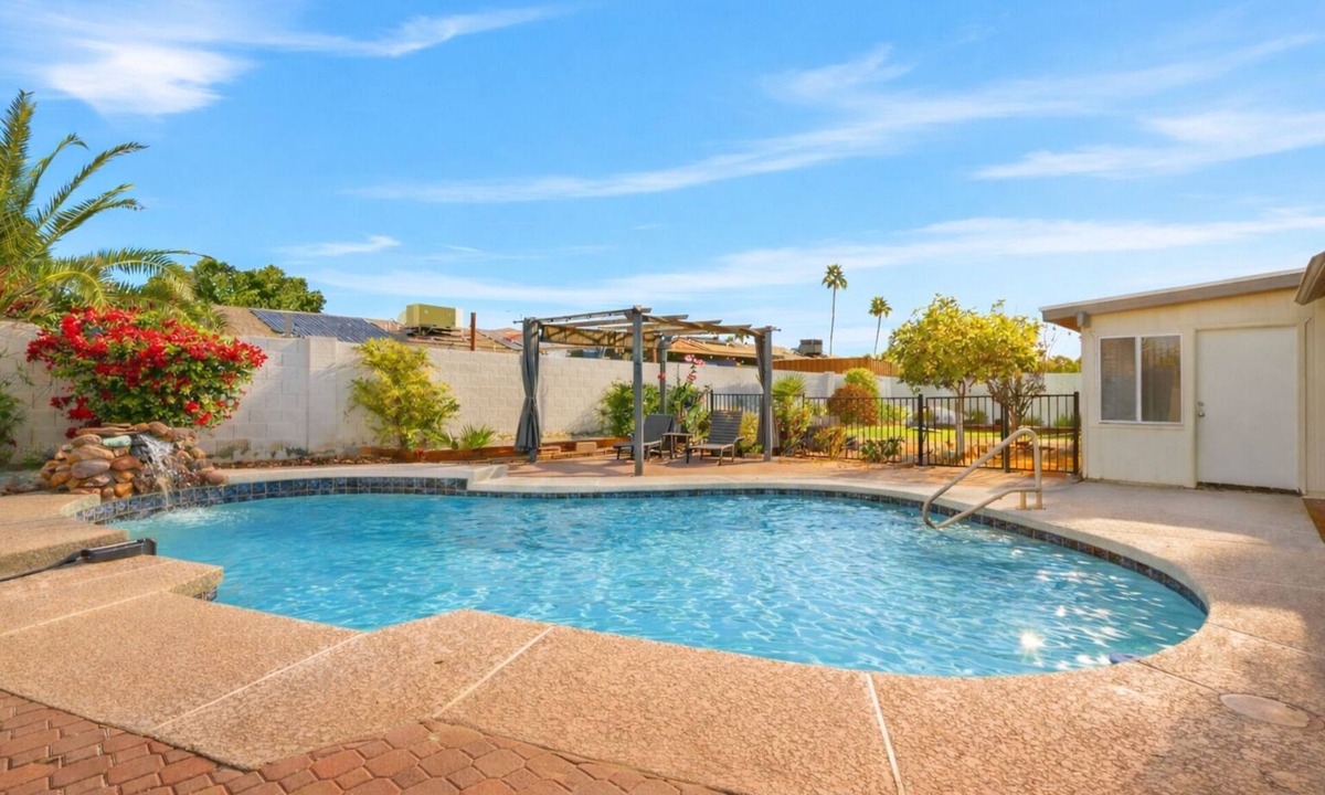 Deer Valley House | 3BR Home w/Saltwater Pool & Firepit Near Westgate and State Farm Stadium