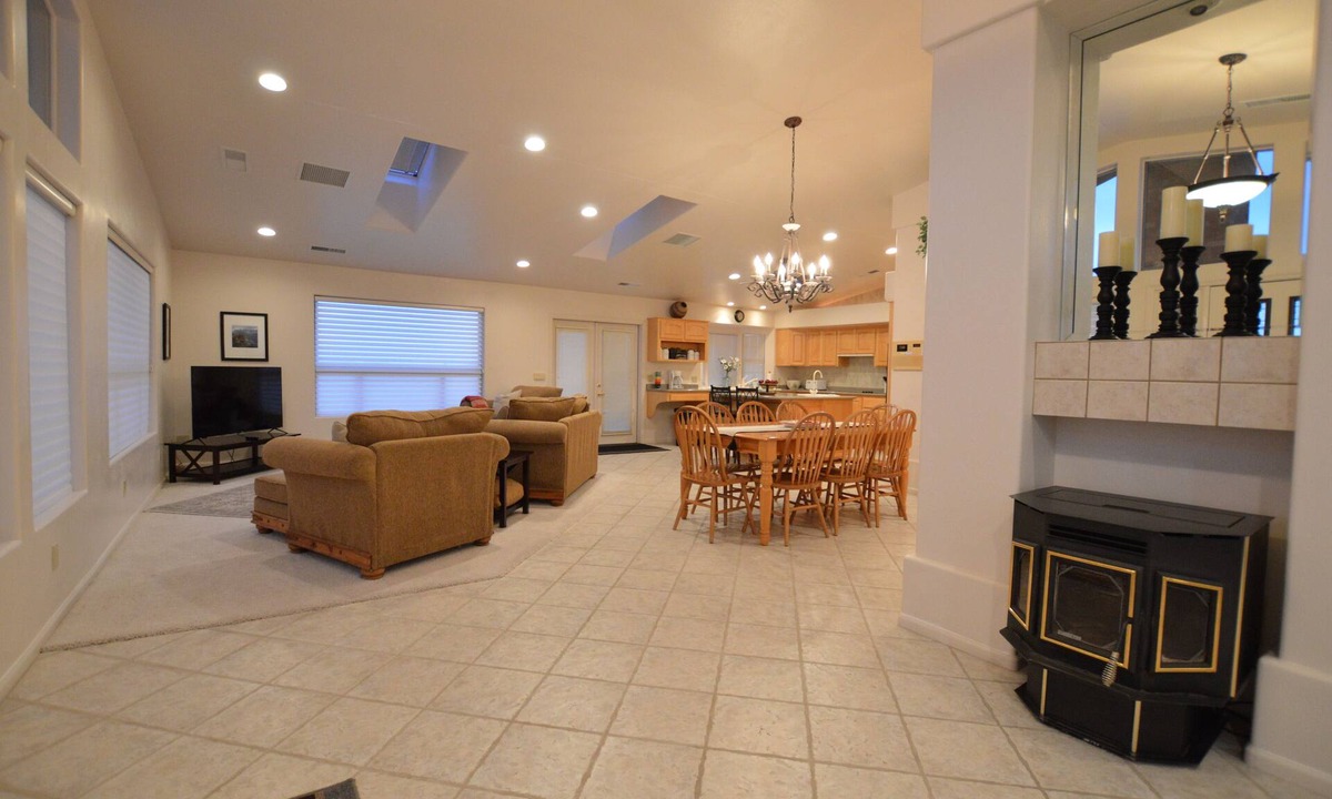 Greenehaven House | 4 Bedroom 3 Bath Home close to Antelope Canyon, Horseshoe Bend and Lake Powell!