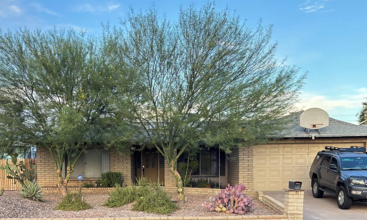 Glendale House | 4-BEDROOM SPACIOUS HOME WITH A POOL, PERFECT FOR A FUN/RELAXING TIME IN ARIZONA