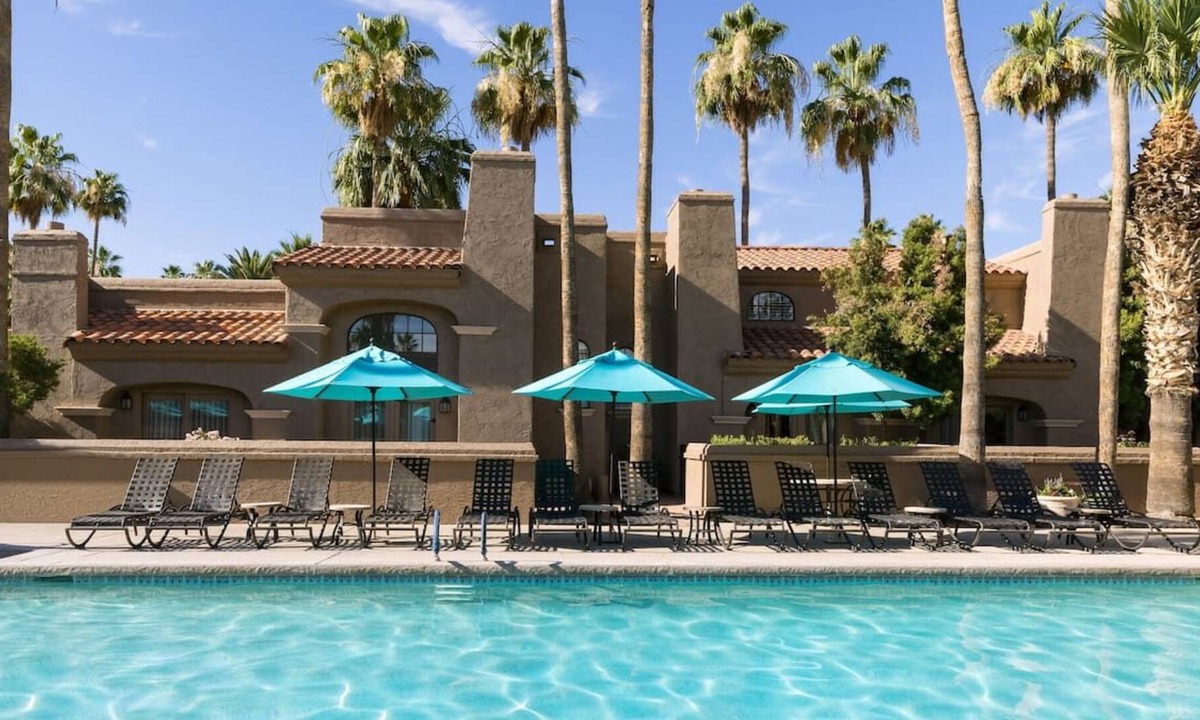 South Scottsdale Resort | 4 Serene Units, Perfect for Large Groups, Near Desert Botanical Museum