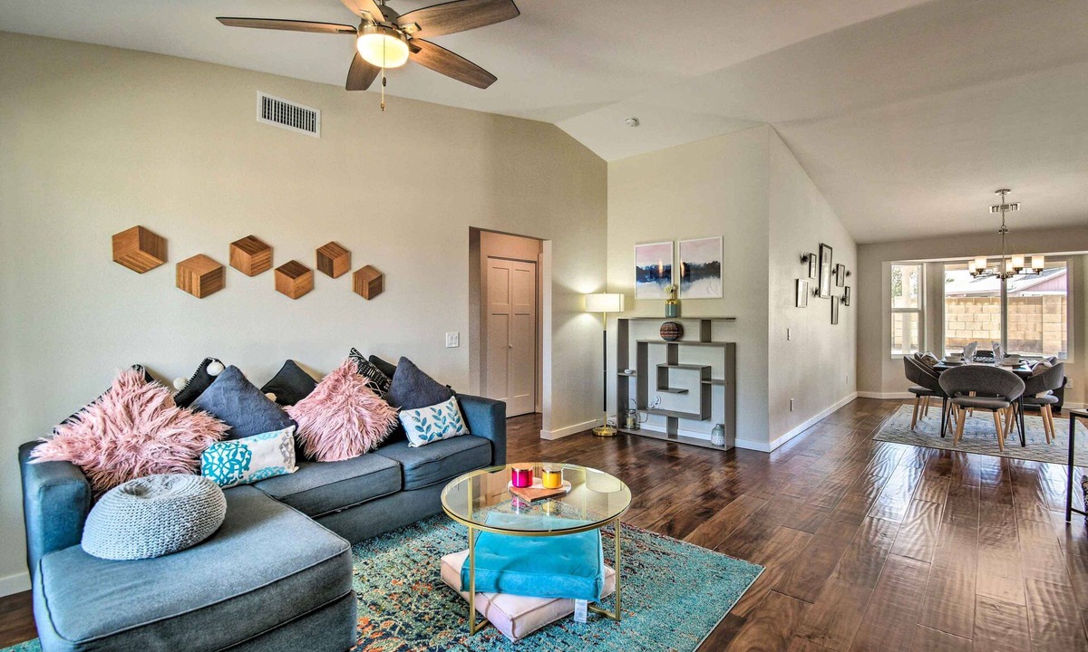 Deer Valley House | 5 Mi to Spring Training! Family Haven in Glendale