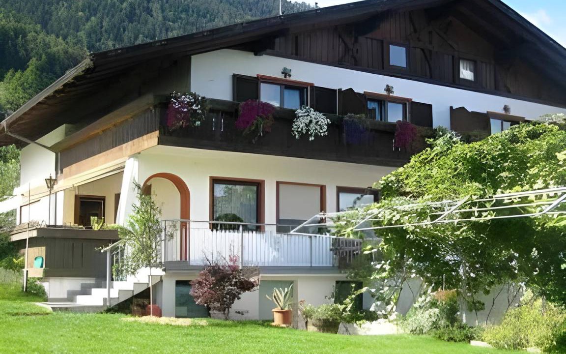 Vollan Apartment | 51 m² Apartment ∙ 5 guests