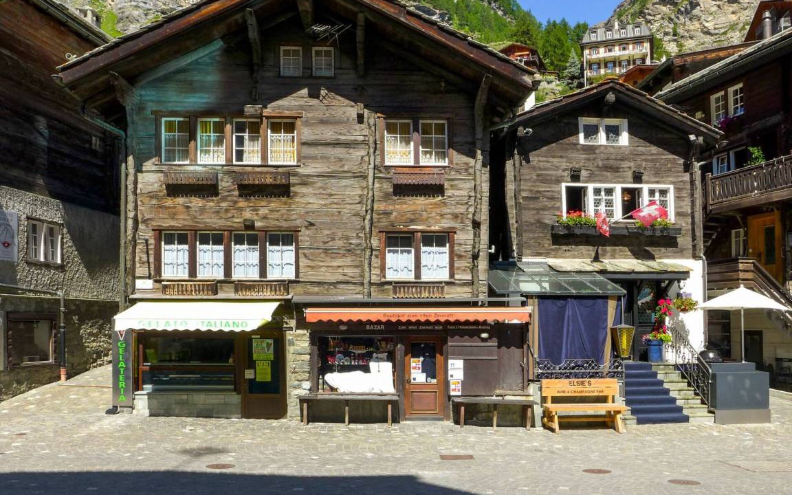 Zermatt Apartment | 52 m² Apartment ∙ 2 bedrooms ∙ 6 guests