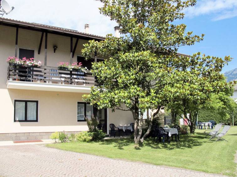 Caldonazzo Apartment | 55 m² Apartment ∙ 2 bedrooms ∙ 6 guests