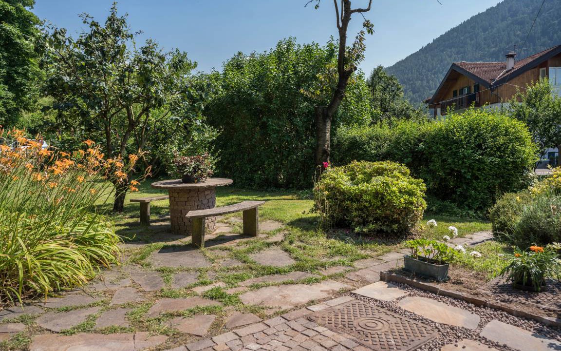 Lona-Lases Apartment | 55 m² Apartment ∙ 1 bedroom ∙ 4 guests