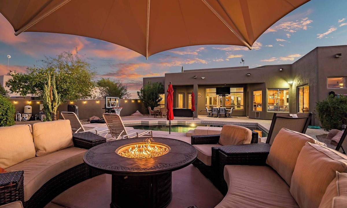 North Scottsdale House | 5BR, Pool, Patio, Outdoor TV & In-Pool Hoops
