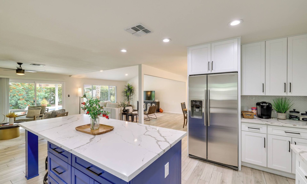 Paradise Valley Village Cottage | 6 Mi to Lookout Mountain: Scottsdale Home w/Grill