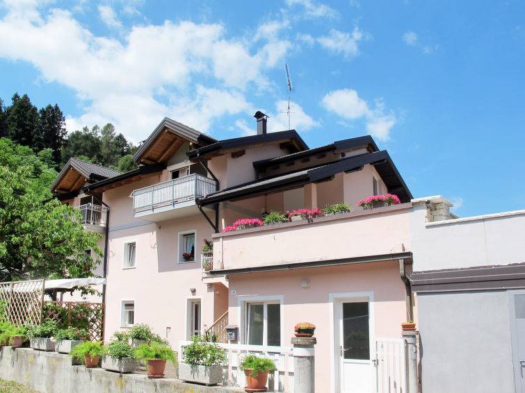 Caldonazzo Apartment | 60 m² Apartment ∙ 2 bedrooms ∙ 4 guests
