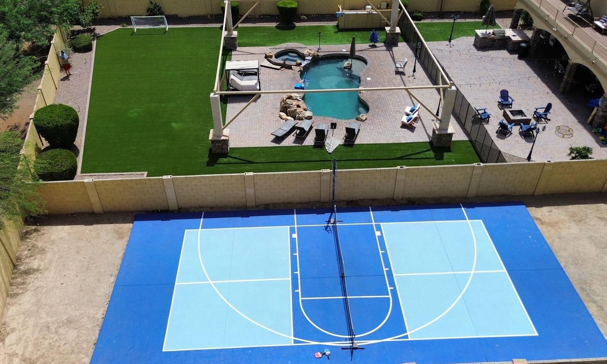 Missouri Ranch House | 6BR 5BA, Heated Pool/Spa, indoor & outdoor games, pickleball, MUCH MORE!