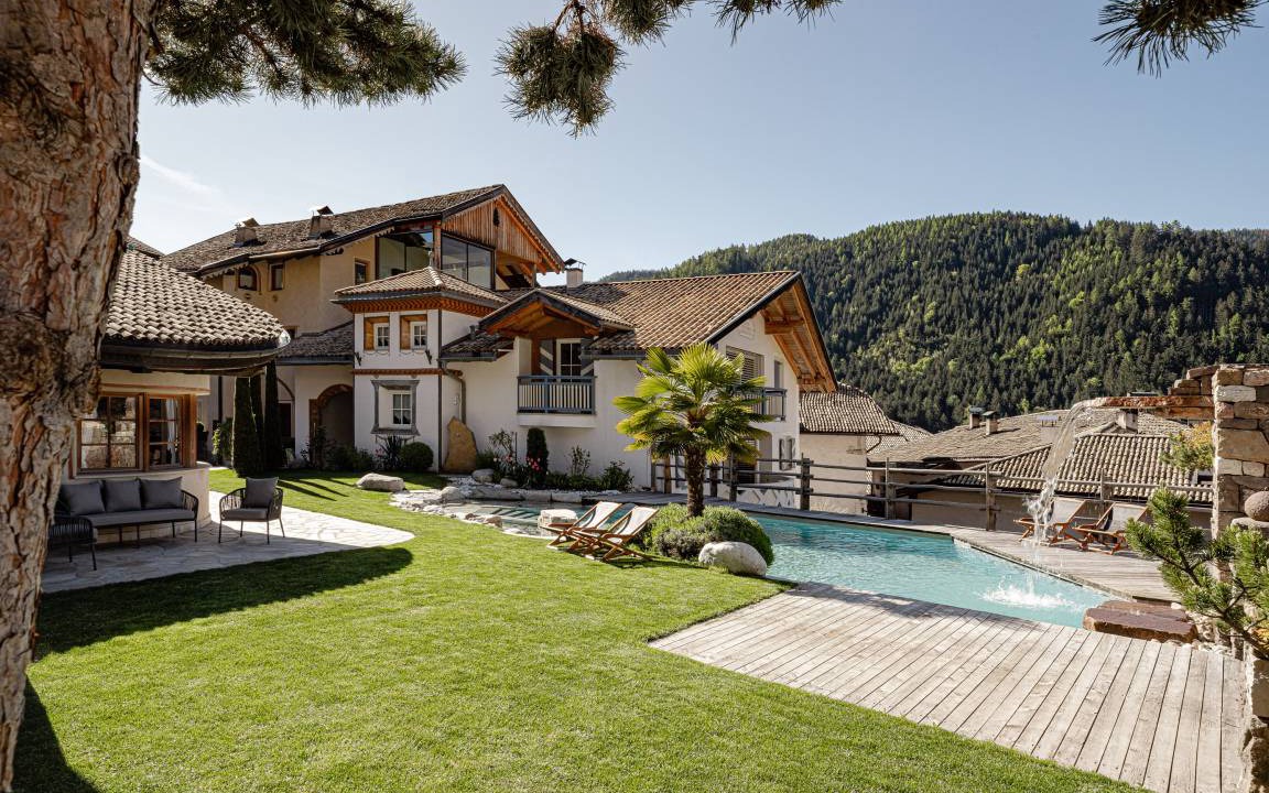 Trodena Apartment | 70 m² Apartment ∙ 2 bedrooms ∙ 4 guests