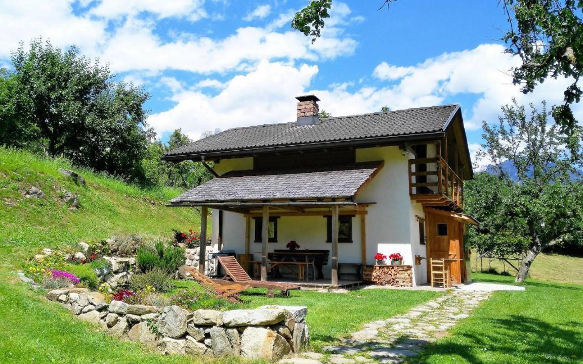Mezzano House | 75 m² House ∙ 2 bedrooms ∙ 5 guests