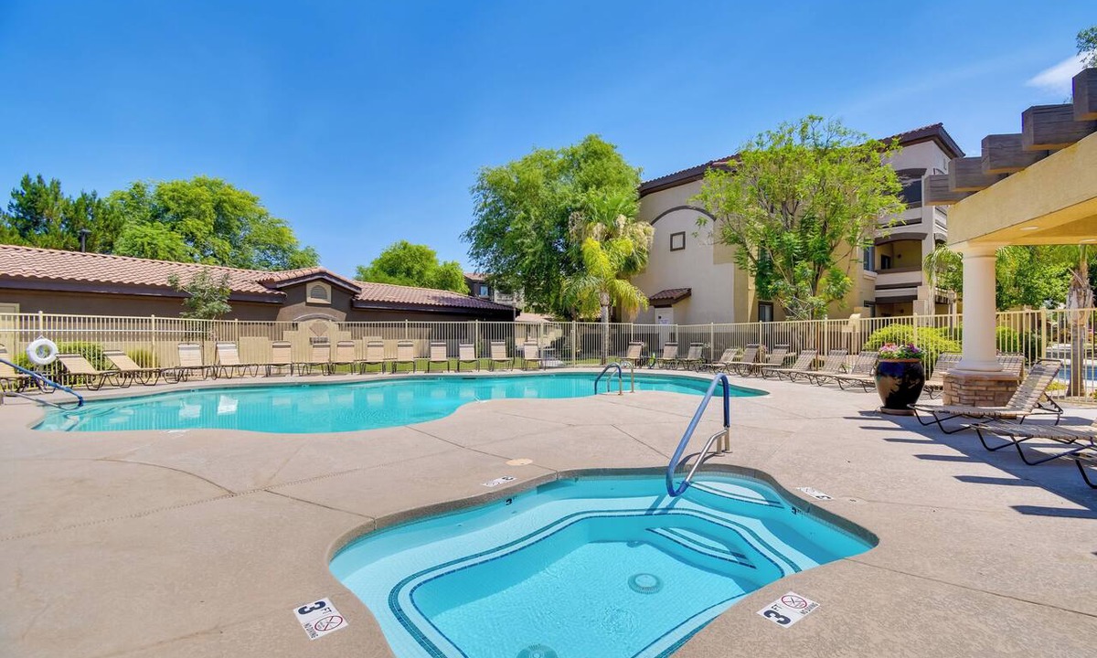 Parkwood Ranch Condo | 8 Mi to Tonto Nat'l Forest: 'Desert Oasis' w/Pool