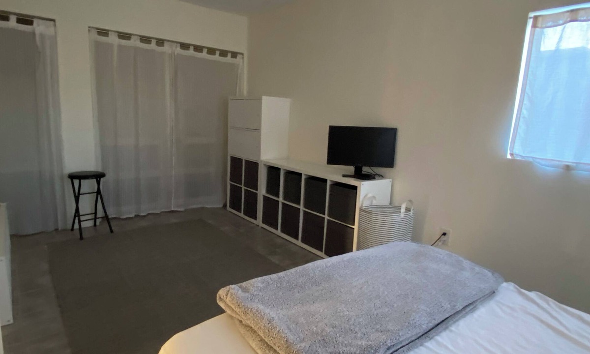 Drexel Heights House | A small house with a big heart: our 1-bedroom house in Tucson, AZ with AC