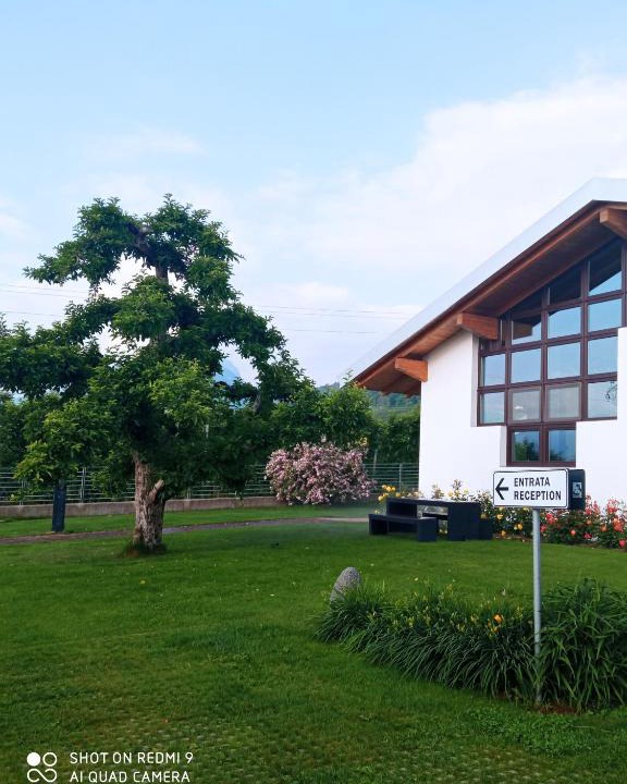 Cles Bed & Breakfast | Agritur Deromedi