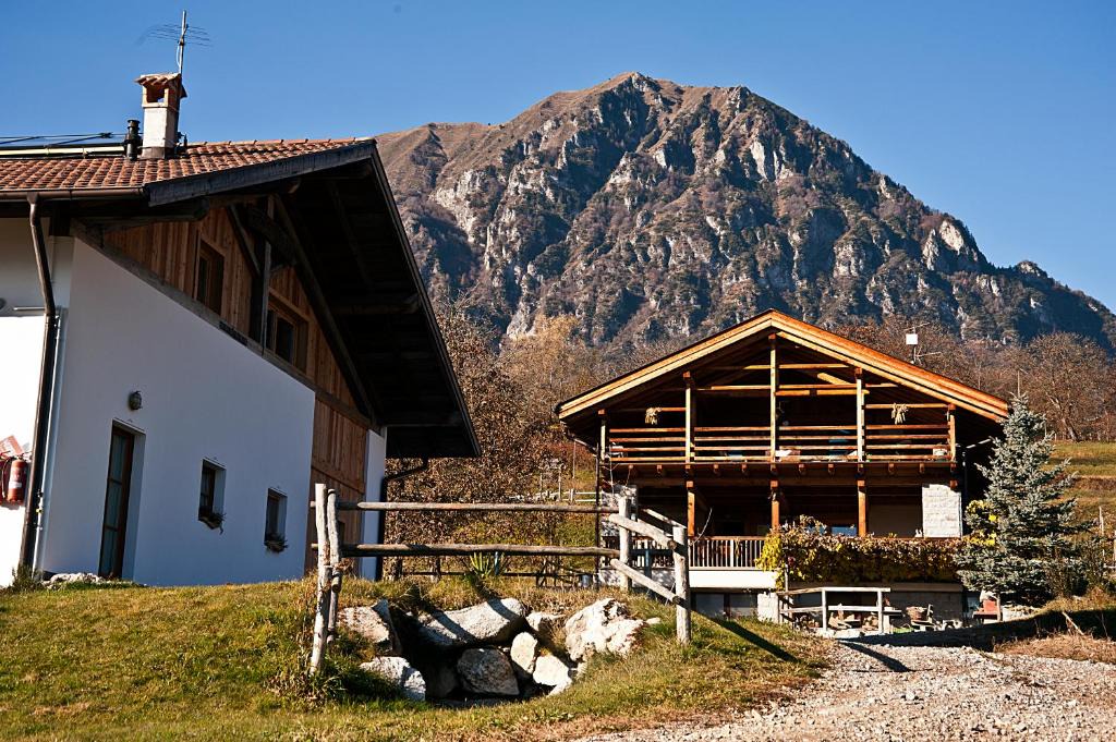 Bleggio Superiore House | Agritur Maso Pra' Cavai B&B