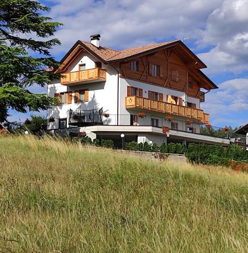 Coredo House | Agritur Rizzi di Inama Ugo