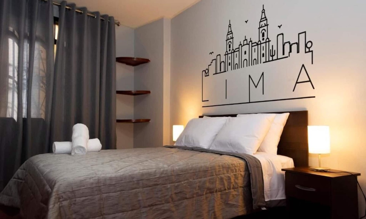 Callao Bed & Breakfast | Airport Tampu B&B - Lima Airport