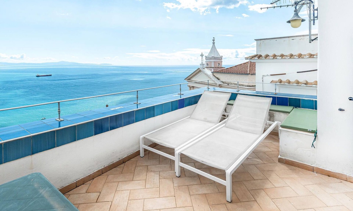 Raito Apartment | Amazing apartment in Raito with WiFi