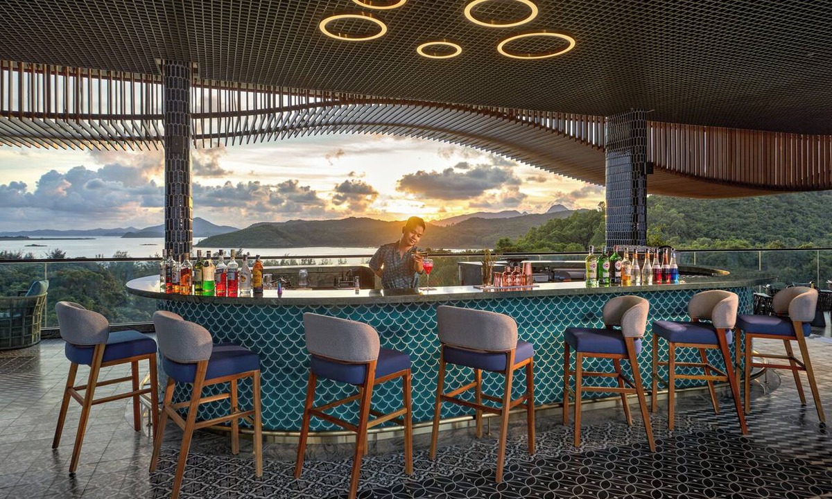 Van Don Hotel | Angsana Quan Lan, Ha Long Bay
