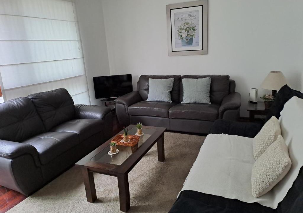Petit Jean Ocharan Apartment | Apartamento Temporal en Miraflores