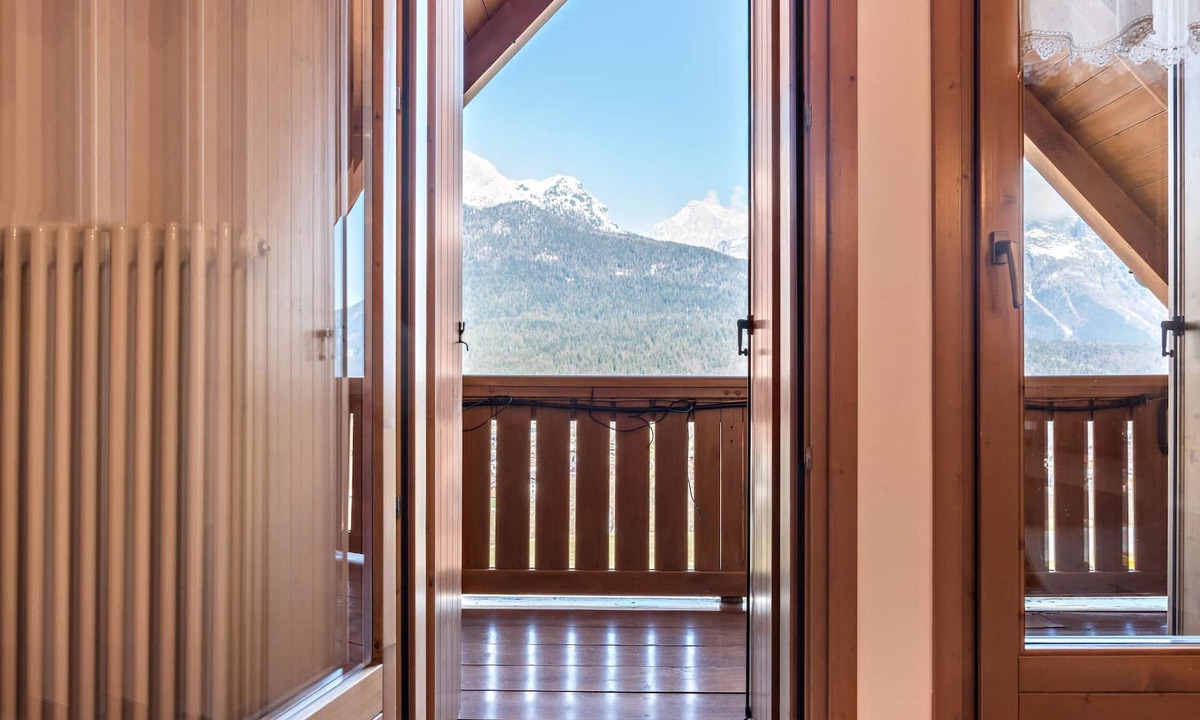 Andalo Apartment | Apartment "Bazzanella 4" with Balcony and Mountain View