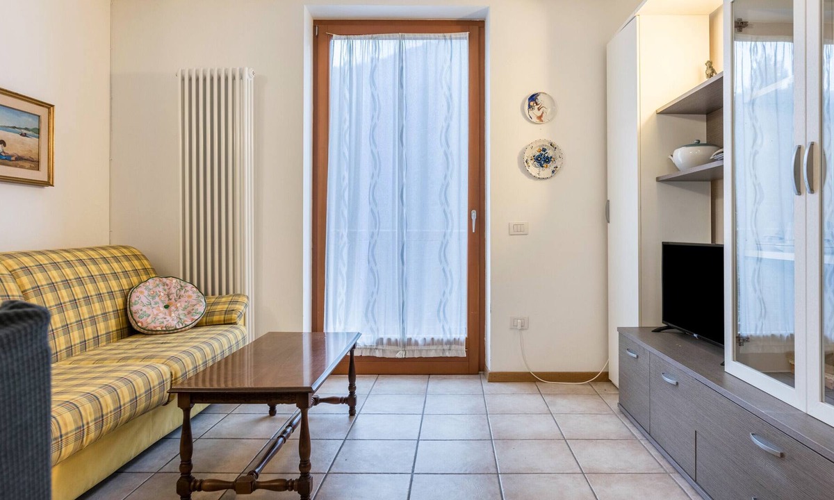 Bedollo Apartment | Apartment Casa Lidia 6 with Mountain View, Shared Garden & Wi-Fi