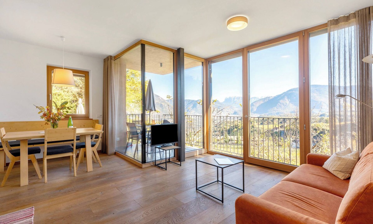 St. Pauls Apartment | Apartment 'Firmelein 1 Stock' with Mountain View, Private Terrace and Wi-Fi