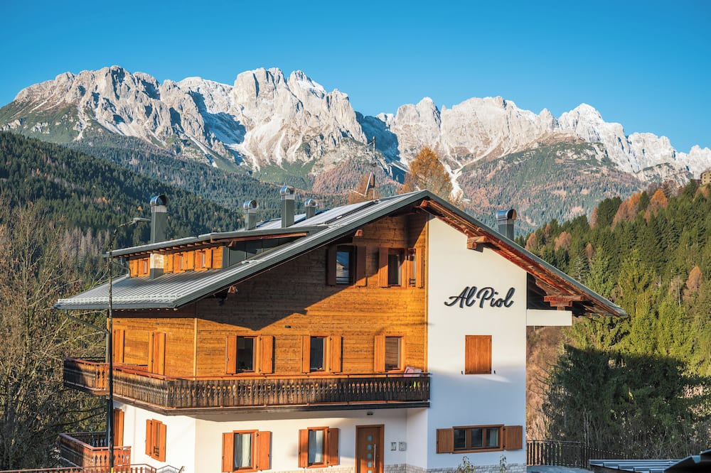 San Nicolo di Comelico Apartment | Apartment Leri, with views of the Dolomites, 25 km from the Tre Cime di Lavaredo