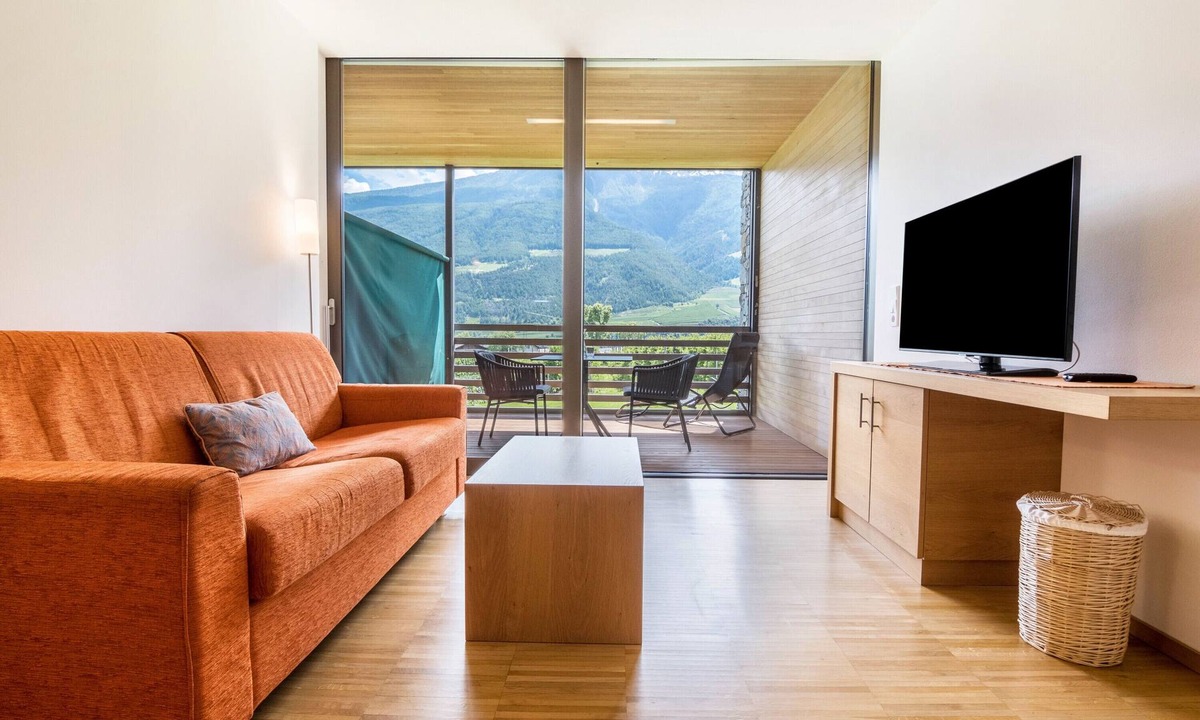 Silandro Apartment | Apartment 'Kortscherhof Depandance Apt 1' with Mountain View, Private Terrace and Wi-Fi
