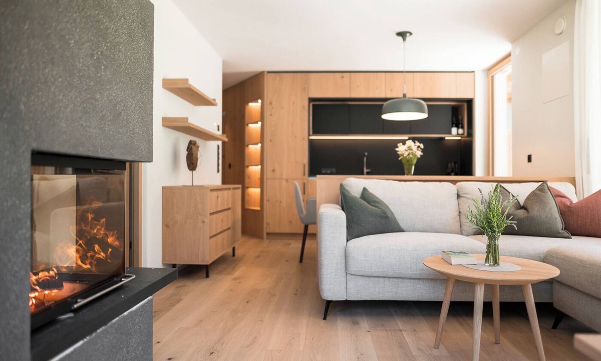 Pracupola Apartment | Apartment 'Sunnseit 3' with private garden and sauna
