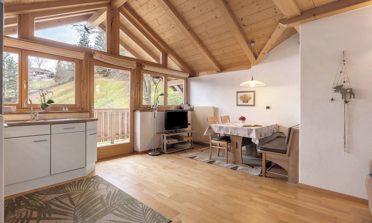 Ega Apartment | Apartment “Thymian - Thalerhof” with Mountain View, Wi-Fi, Balcony & Garden