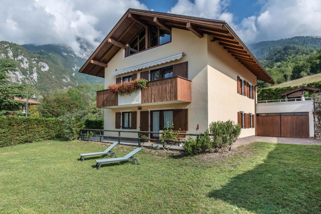 Dorsino Apartment | Appartamento dorsino