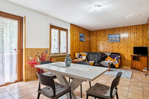 Celledizzo Apartment | Appartamento Vioz