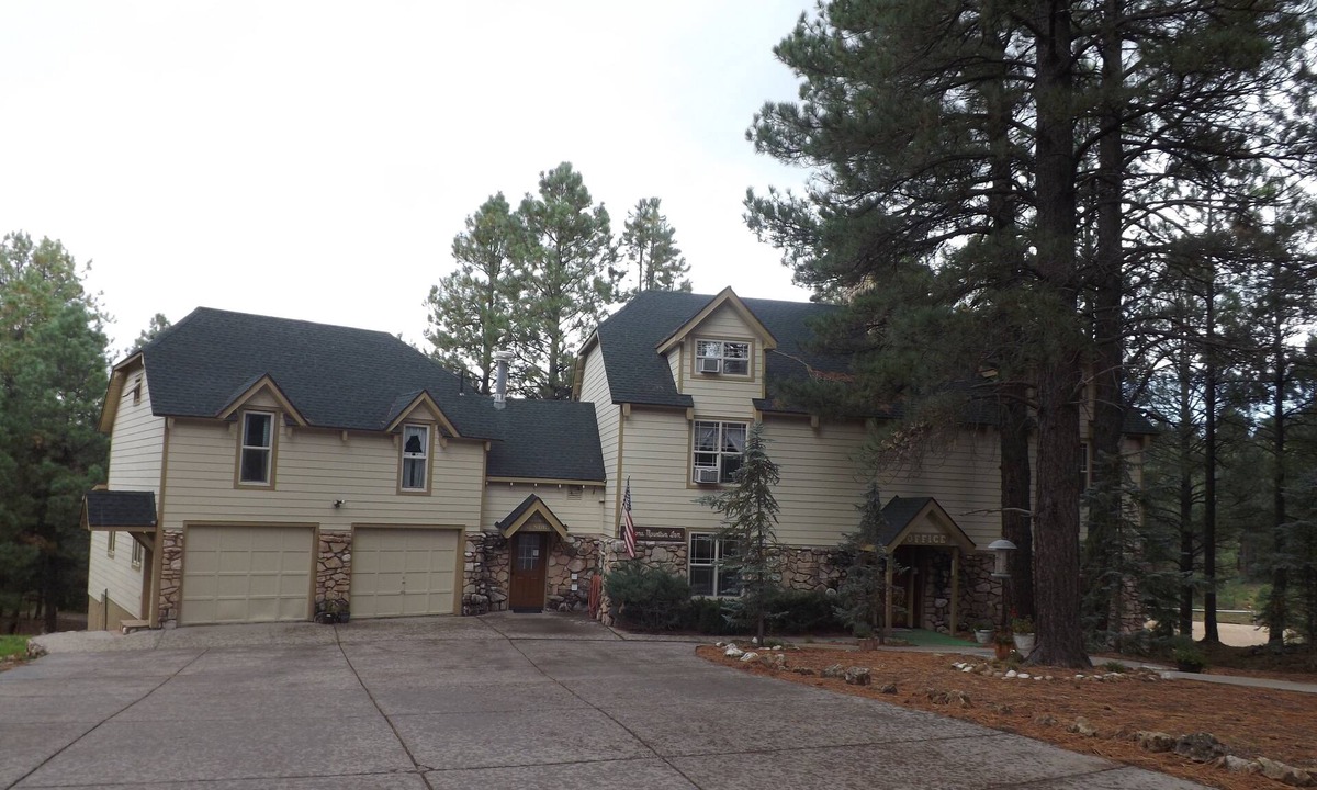 Flagstaff Cabin | Arizona Mountain Inn and Cabins