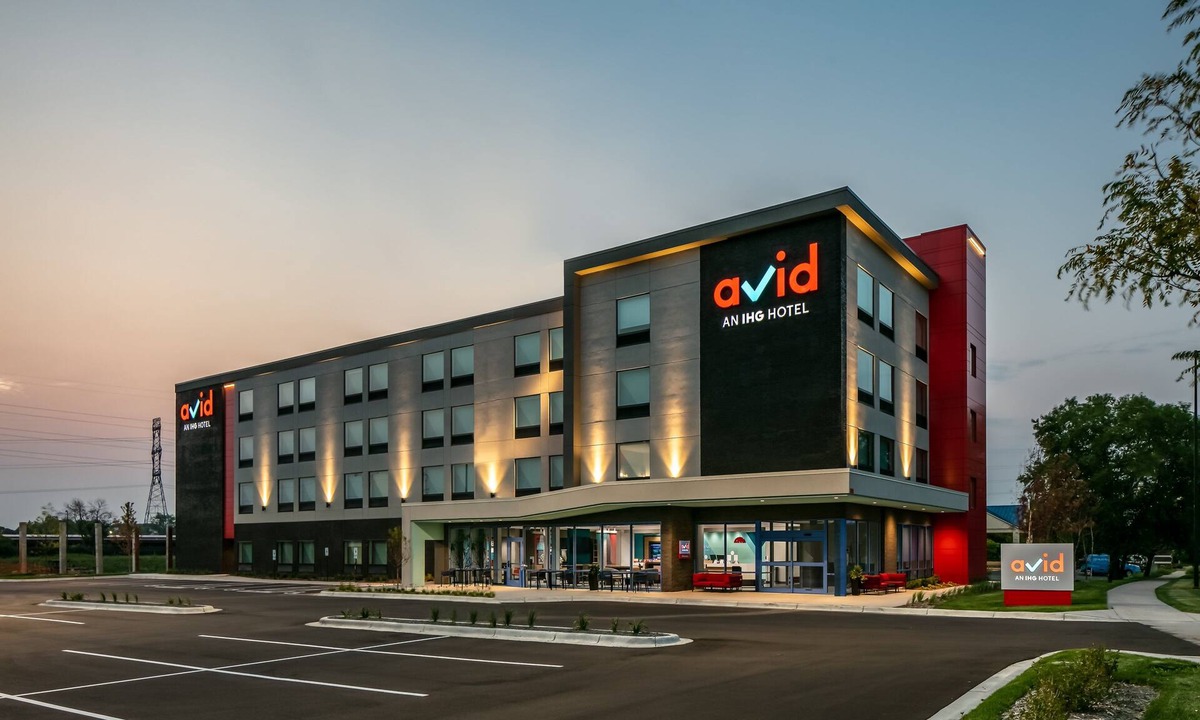 Roseville Hotel | avid hotel Roseville - Minneapolis North by IHG